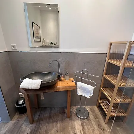 Maisonette In Zentral شقة كريفيلد